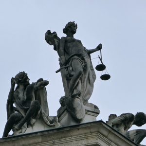 Justicia en Cabo San Lucas: Un Análisis del Sistema Penal Local | Justicia Penal y Derechos en Baja California Sur