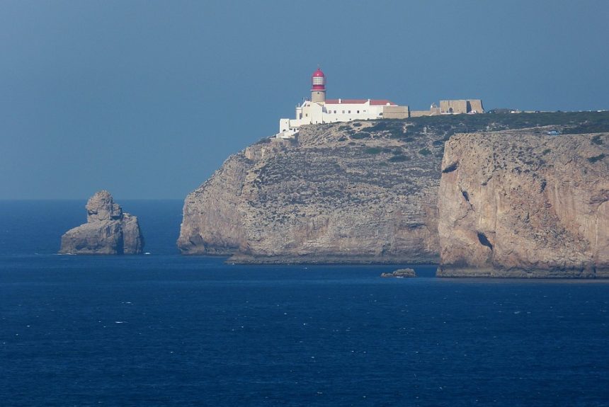 algarve-221807_960_720.jpg Cabo San Lucas: Un Ejemplo de Movilización Social y Acción Comunitaria | Liderazgo Ciudadano y Transformación en Baja California Sur