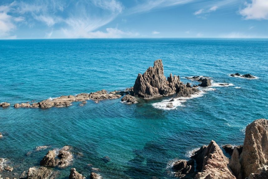 sea-7619268_960_720.jpg Cabo San Lucas: Estrategias Efectivas para la Detección Temprana de Delitos