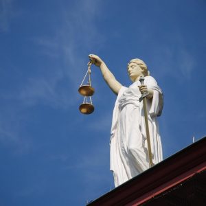 Derecho Familiar en Cabo San Lucas: Cómo la Mediación Facilita Acuerdos sobre Pensiones Alimenticias | Derecho Familiar y Protección Legal en Baja California Sur