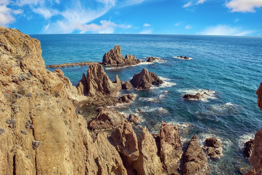 landscape-4083603_960_720.jpg Cabo San Lucas Bajo la Lupa: Impacto del Análisis del Delito en la Seguridad Local | Seguridad en Baja California Sur