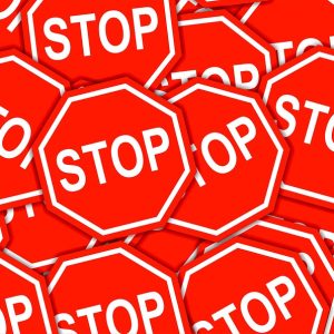 stop-355298_960_720.jpg Movimientos Sociales en Cabo San Lucas: Tejiendo Redes de Cambio | Liderazgo Ciudadano y Transformación en Baja California Sur