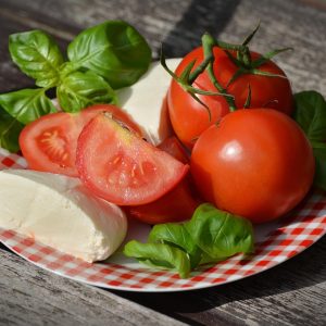tomatoes-1580273_960_720.jpg Iniciativas Locales para la Prevención del Delito en Cabo San Lucas: ¿Cómo Puedes Participar? | Seguridad en Baja California Sur