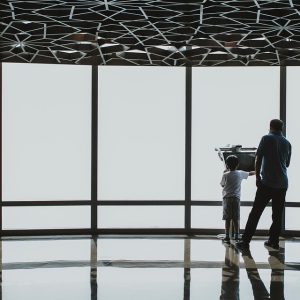 tourists-6887737_960_720.jpg Unidos por Cabo: La Fuerza de la Acción Ciudadana y el Liderazgo | Liderazgo Ciudadano y Transformación en Baja California Sur