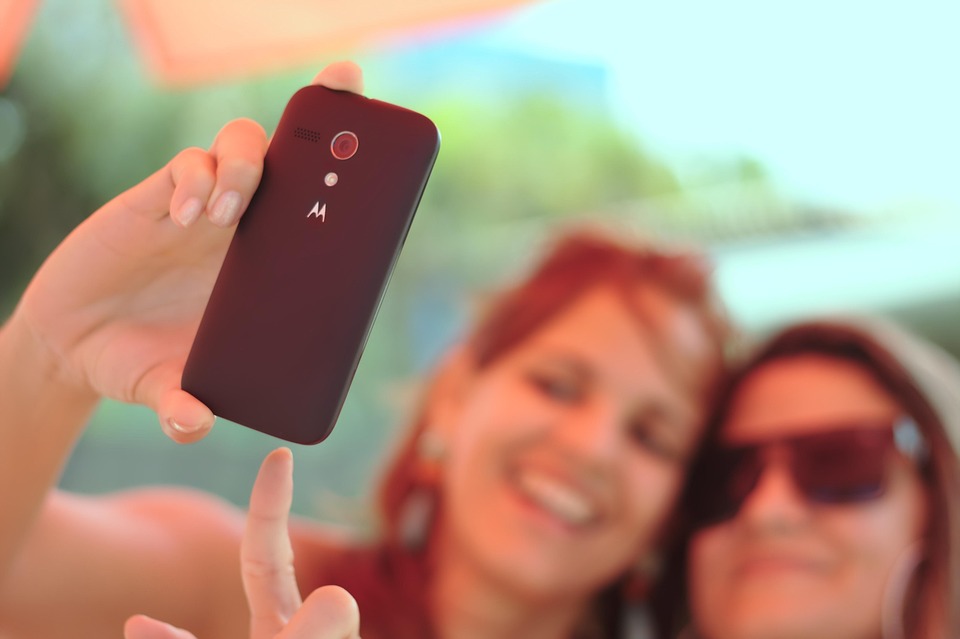 selfie-465563_960_720.jpg Fotografía Corporativa en Cabo San Lucas: Un Enfoque Visual para el Éxito Empresarial | Fotografía Profesional y Momentos Especiales en Baja California Sur