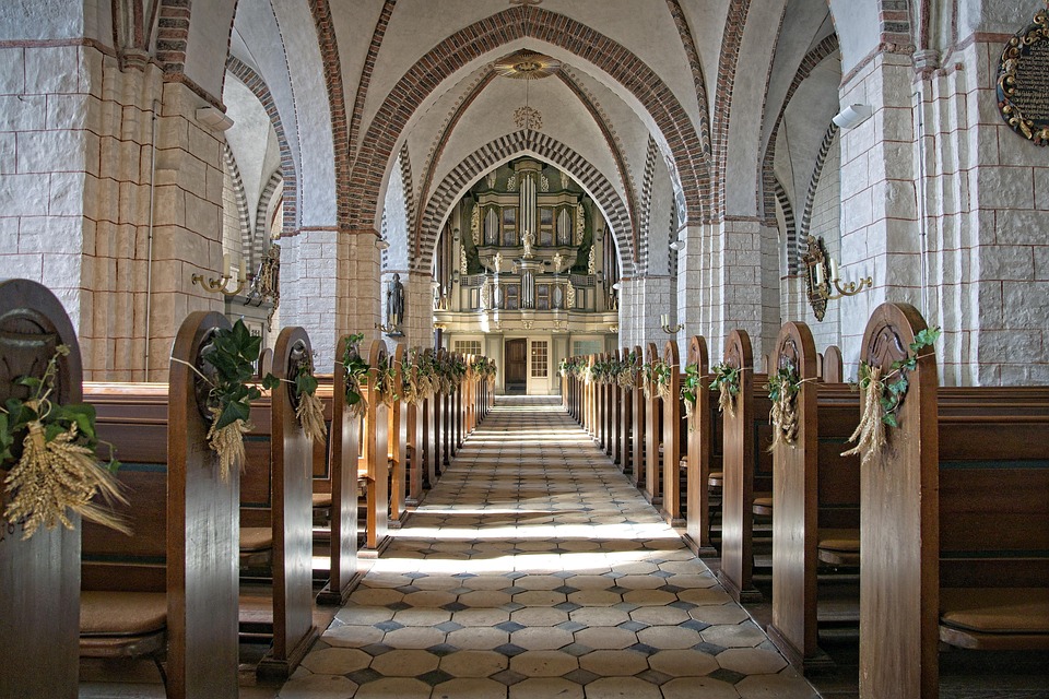 church-7583110_960_720.jpg Acción Cívica en Cabo San Lucas: Cultivando Líderes para un Futuro Sostenible | Liderazgo Ciudadano y Transformación en Baja California Sur