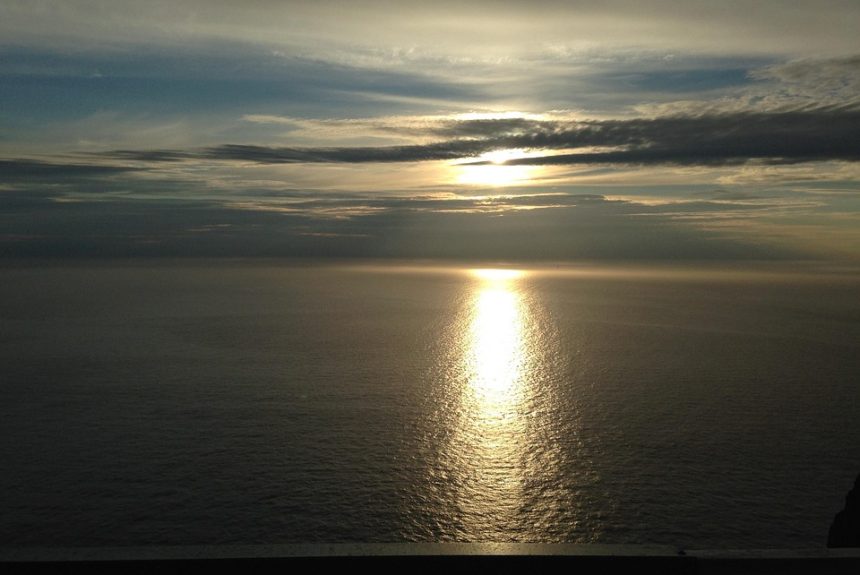 midnight-sun-2825018_960_720.jpg Cabo San Lucas en Acción: Historias de Activismo que Inspiran | Liderazgo Ciudadano y Transformación en Baja California Sur