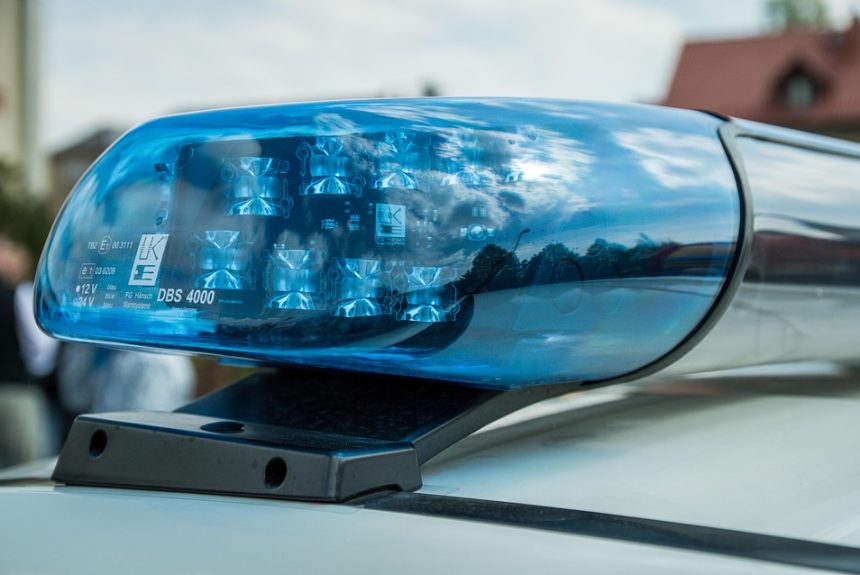 blue-light-4694846_960_720.jpg Detección de Patrones de Crimen: Un Enfoque Innovador para la Seguridad Ciudadana en Baja California Sur | Seguridad en Baja California Sur