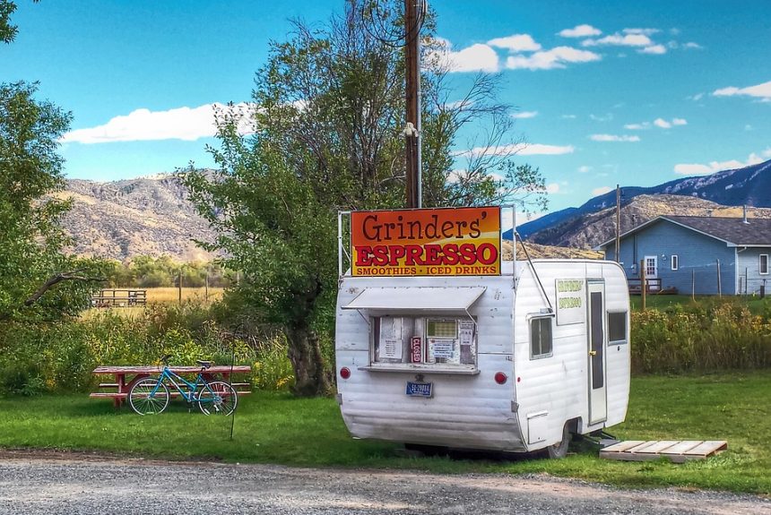 montana-espresso-stand-3443262_960_720.jpg Aquí tienes algunas sugerencias de títulos atractivos e informativos para artículos sobre fotografía profesional de comidas en Cabo San Lucas: | Fotografía Profesional y Momentos Especiales en Baja California Sur