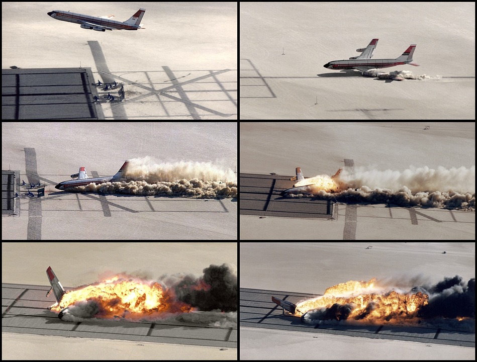 plane-crash-62883_960_720.jpg Impacto del Turismo en la Seguridad: Robos y Prevención en Cabo San Lucas | Seguridad en Baja California Sur