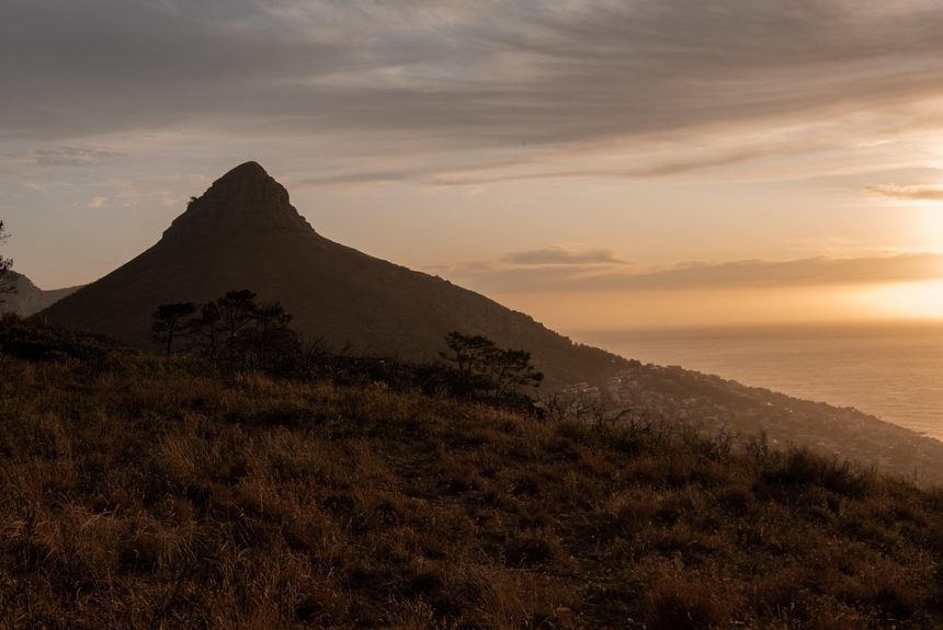 mountain-4822936_960_720.jpg Voces de Cabo San Lucas: La Fuerza de la Acción Ciudadana | Liderazgo Ciudadano y Transformación en Baja California Sur