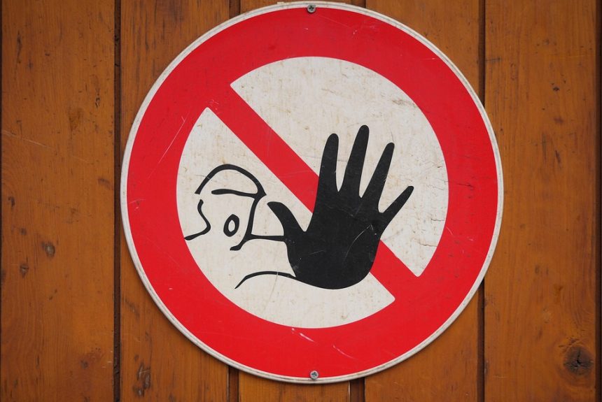 sign-1732791_960_720.jpg La Seguridad en Cabo San Lucas: Cómo la Detección Temprana de Actividades Sospechosas Salva Vidas | Seguridad en Baja California Sur