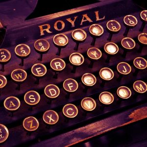 typewriter-1170657_960_720.jpg De la Palabra a la Acción: Historias de Liderazgo en Cabo San Lucas | Liderazgo Ciudadano y Transformación en Baja California Sur